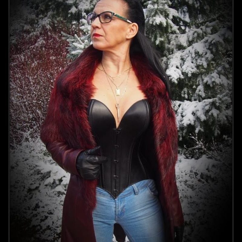 DominaMadamLucie