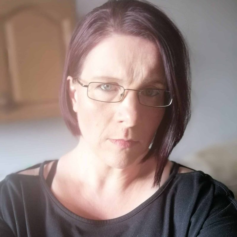 Sue48