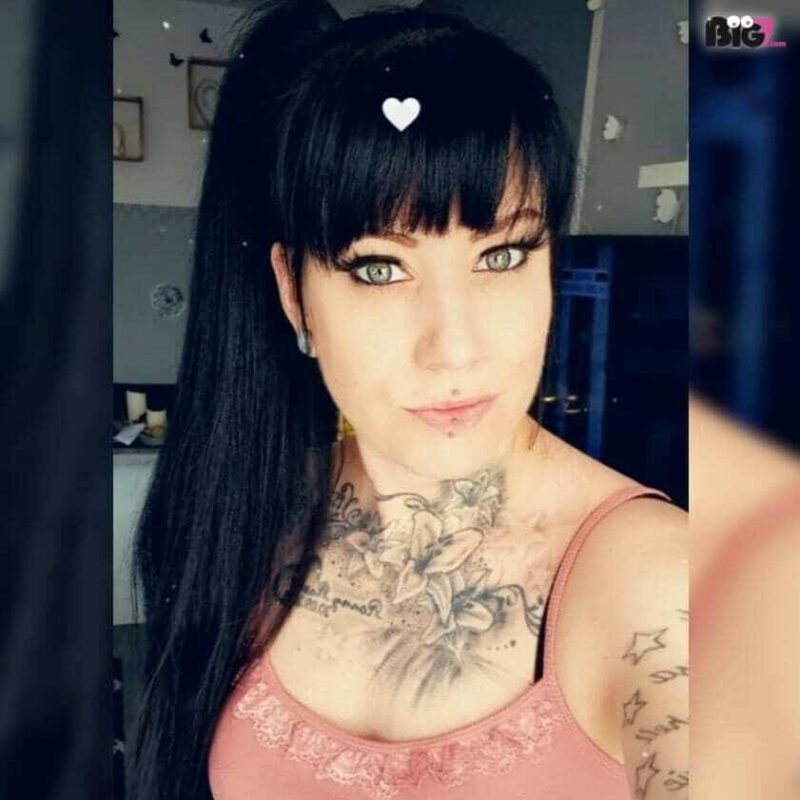 Sexy-Nora
