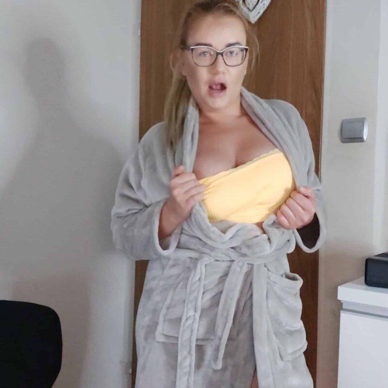 SexyyyBoooom